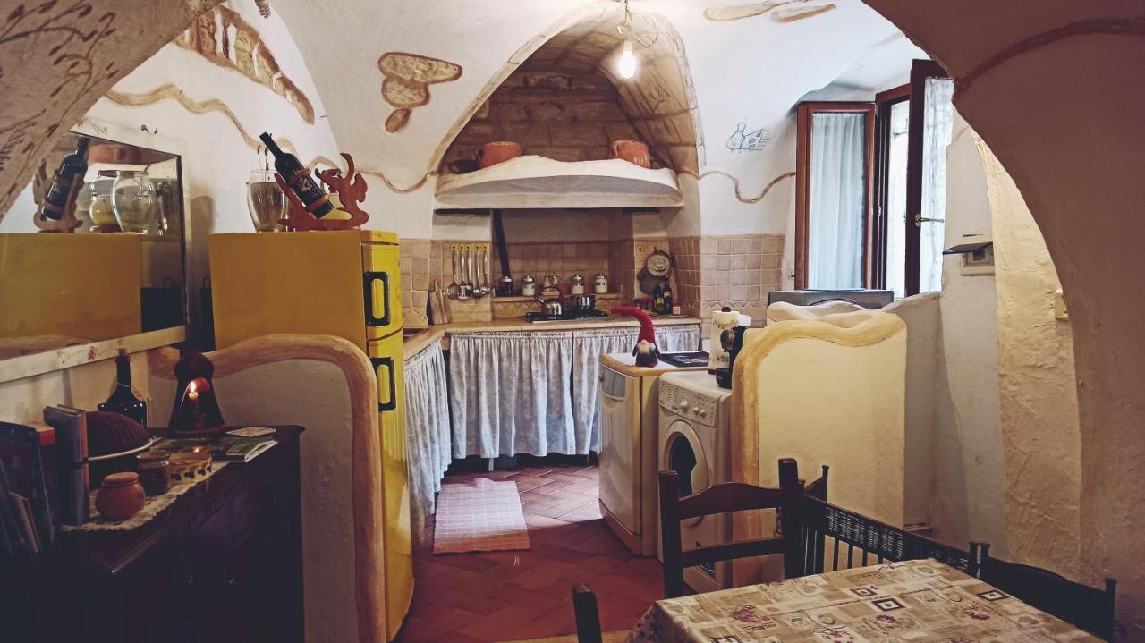 Casa Ele - Casa Indipendente Con Cucina - Bikes Friendly Apartment Sassari Luaran gambar