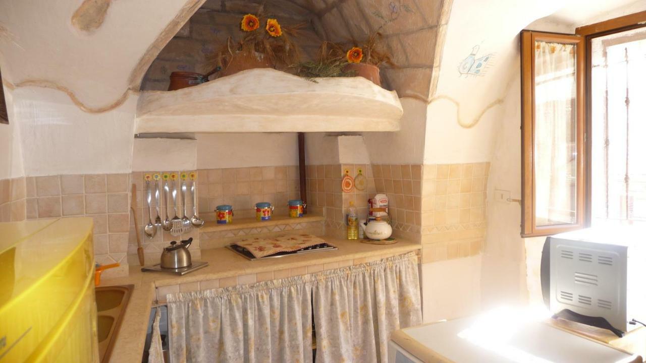 Casa Ele - Casa Indipendente Con Cucina - Bikes Friendly Apartment Sassari Luaran gambar